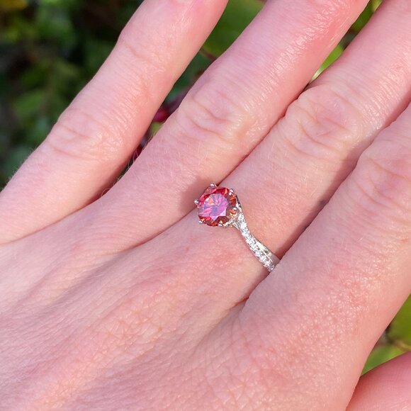 ✨ Dazzling 1ct Rose Red Moissanite Ring in Sterling Silver 🌹 - Picture 8 of 10